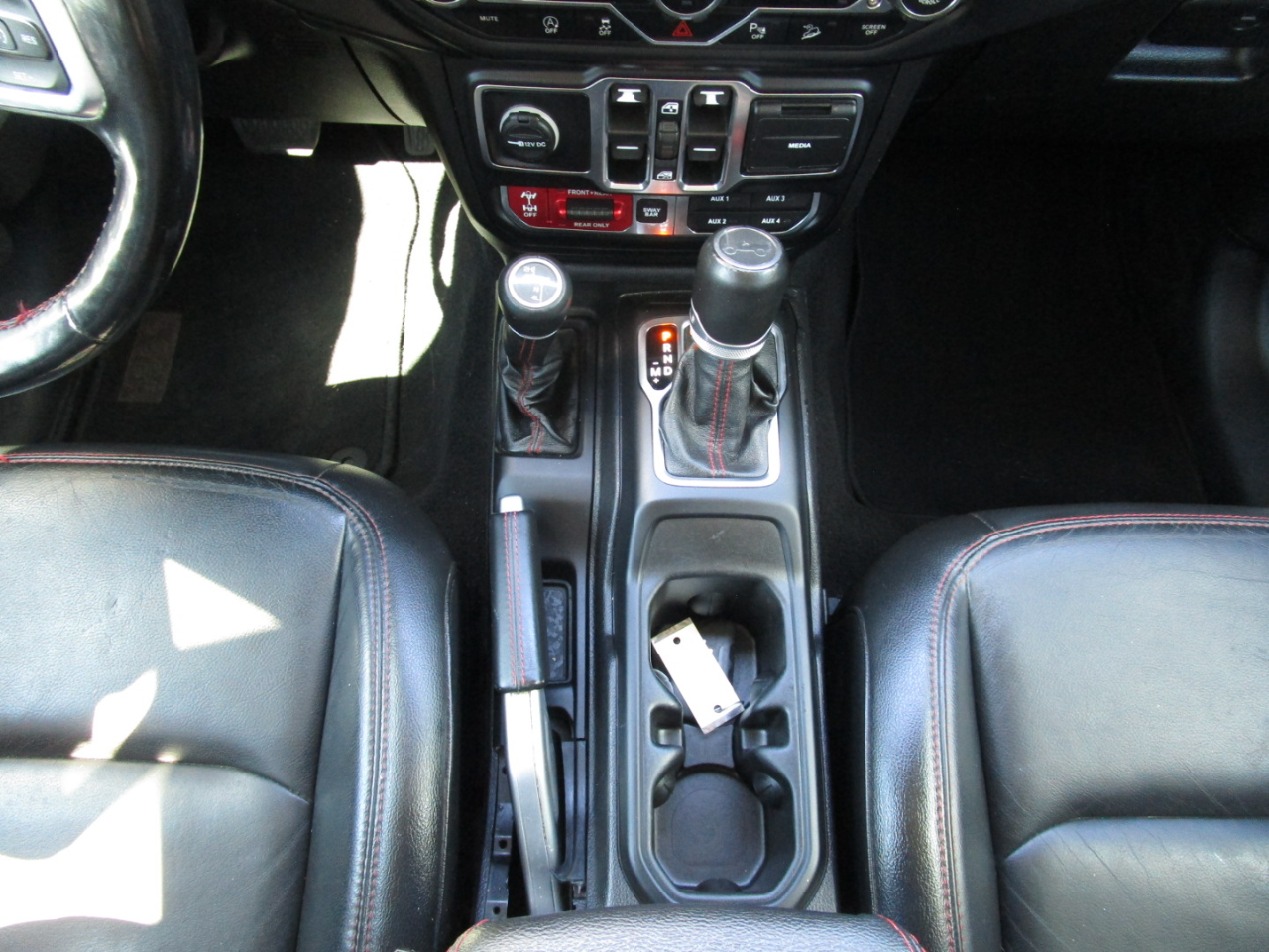 2019 Jeep Wrangler Unlimited Rubicon photo 15