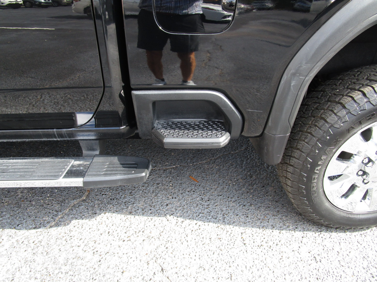 GMC Sierra 2500HD 4WD Crew Cab 159" Denali 2020 GMC Sierra 2500HD 4WD Crew Cab 159" Denali 2020