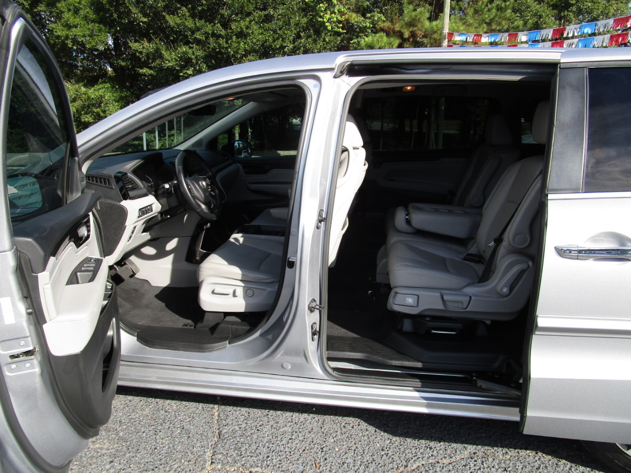 Honda Odyssey Touring Auto 2022 Honda Odyssey Touring Auto 2022