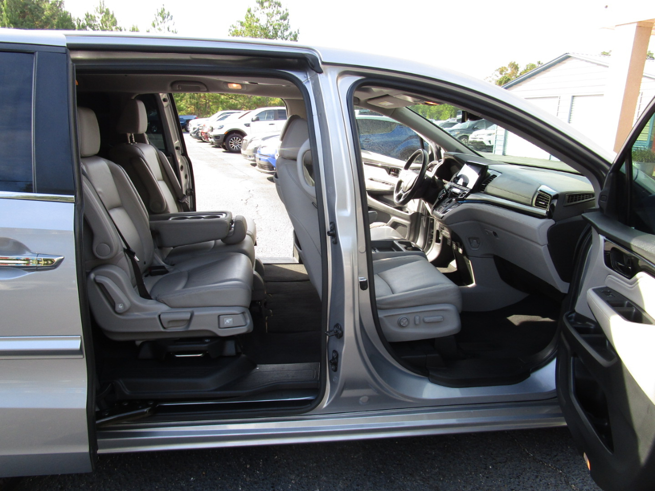 Honda Odyssey Touring Auto 2022 Honda Odyssey Touring Auto 2022