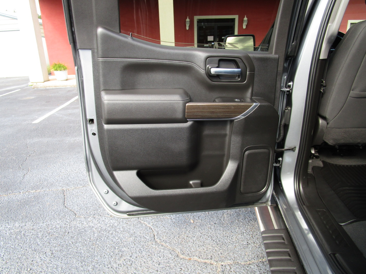 Chevrolet Silverado 1500 LTD 4WD Crew Cab 147" RST 2022 Chevrolet Silverado 1500 LTD 4WD Crew Cab 147" RST 2022