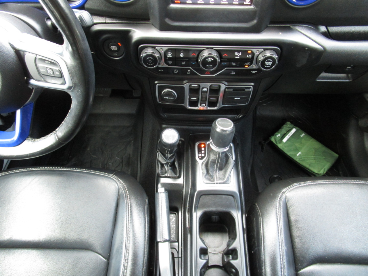 Jeep Gladiator Overland 4x4 2020 Jeep Gladiator Overland 4x4 2020