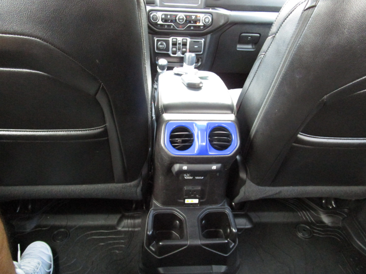 Jeep Gladiator Overland 4x4 2020 Jeep Gladiator Overland 4x4 2020