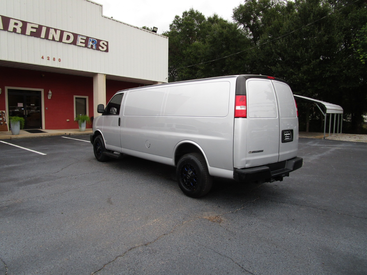 Chevrolet Express Cargo Van RWD 2500 155" 2022 Chevrolet Express Cargo Van RWD 2500 155" 2022