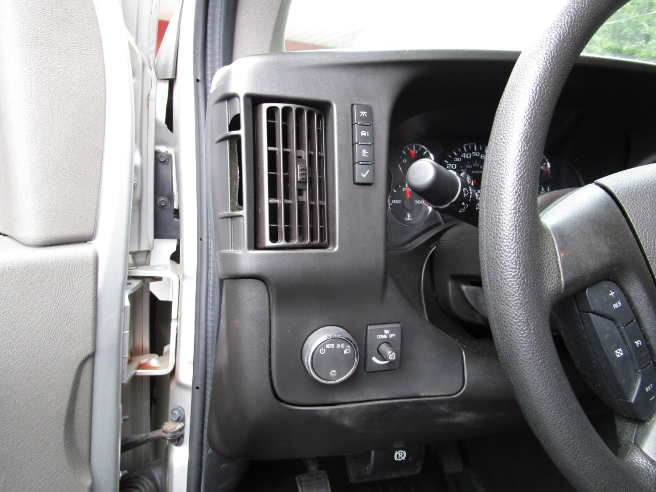 Chevrolet Express Cargo Van RWD 2500 155" 2022 Chevrolet Express Cargo Van RWD 2500 155" 2022