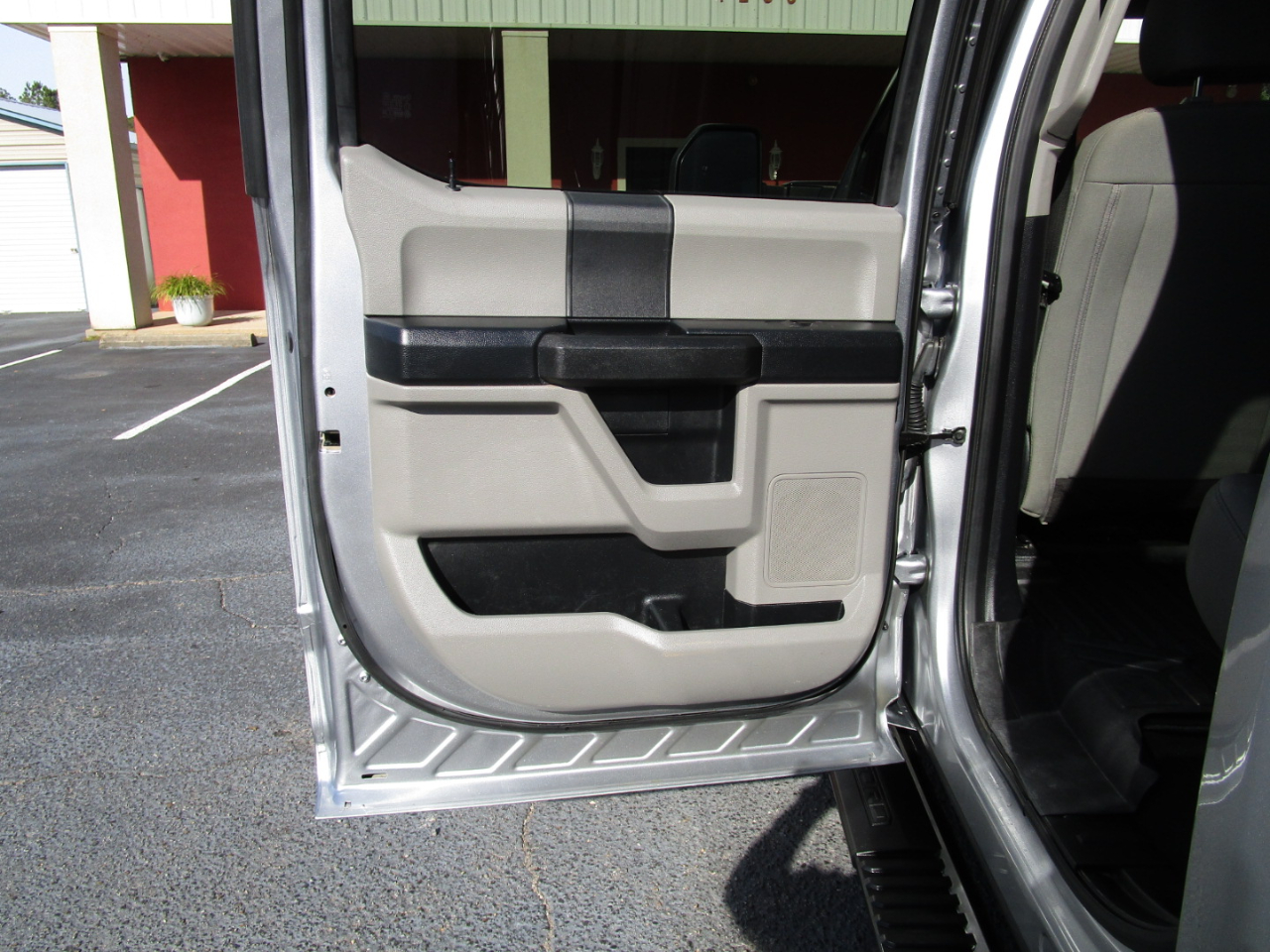 Ford Super Duty F-250 SRW XL 4WD Crew Cab 6.75' Box 2020