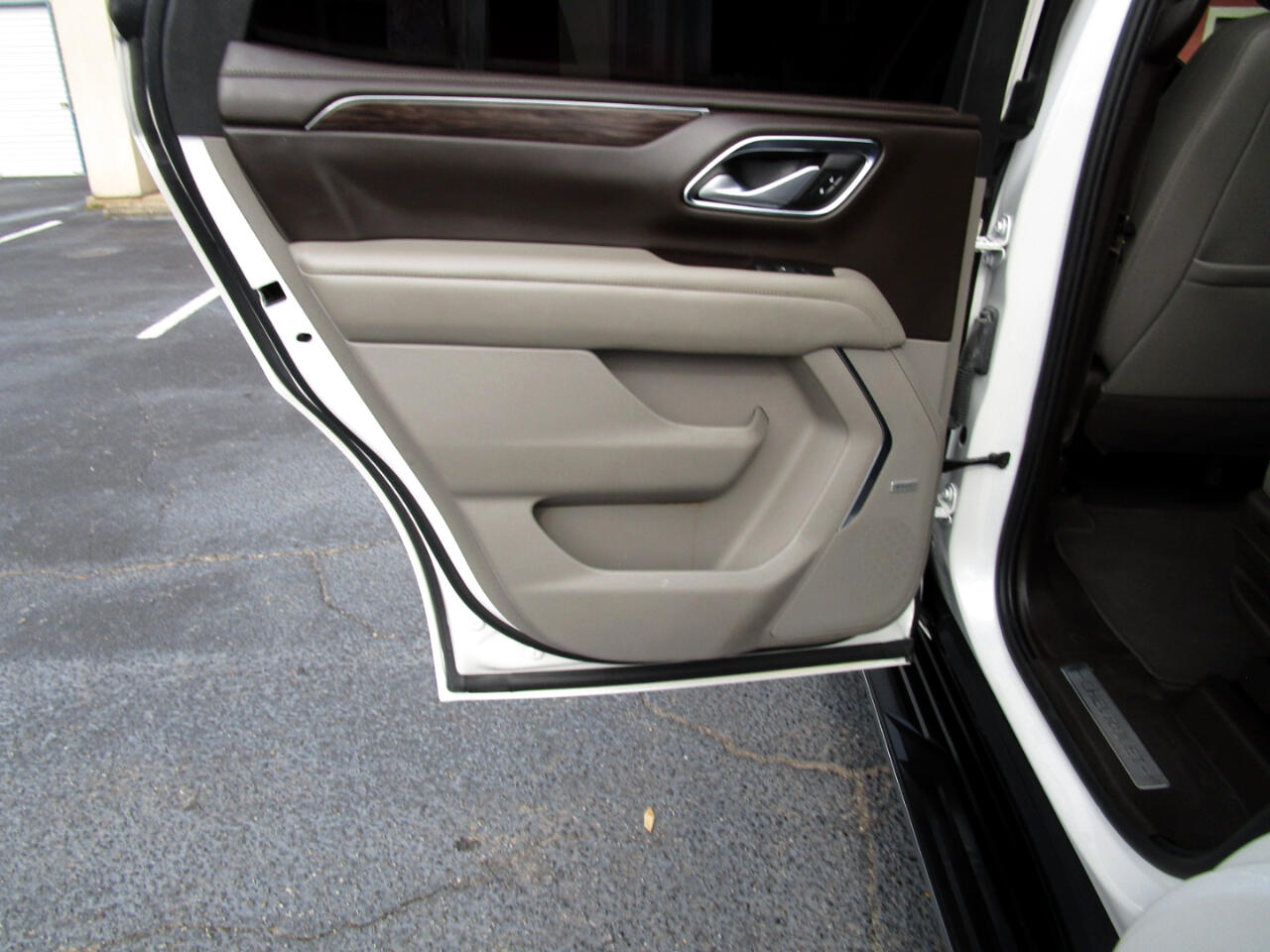 Chevrolet Tahoe 2WD 4dr LT 2022