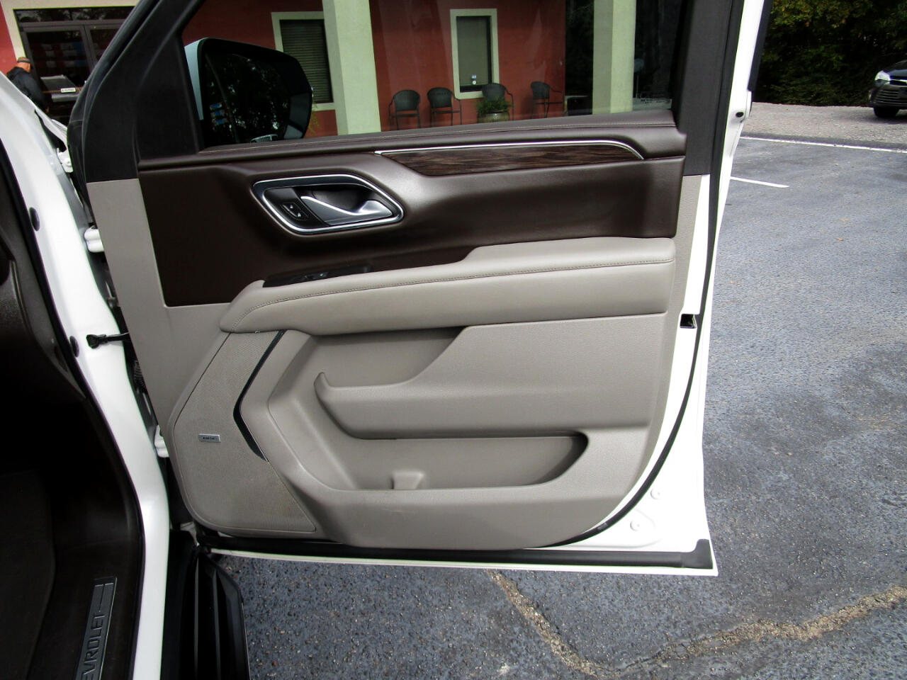 Chevrolet Tahoe 2WD 4dr LT 2022