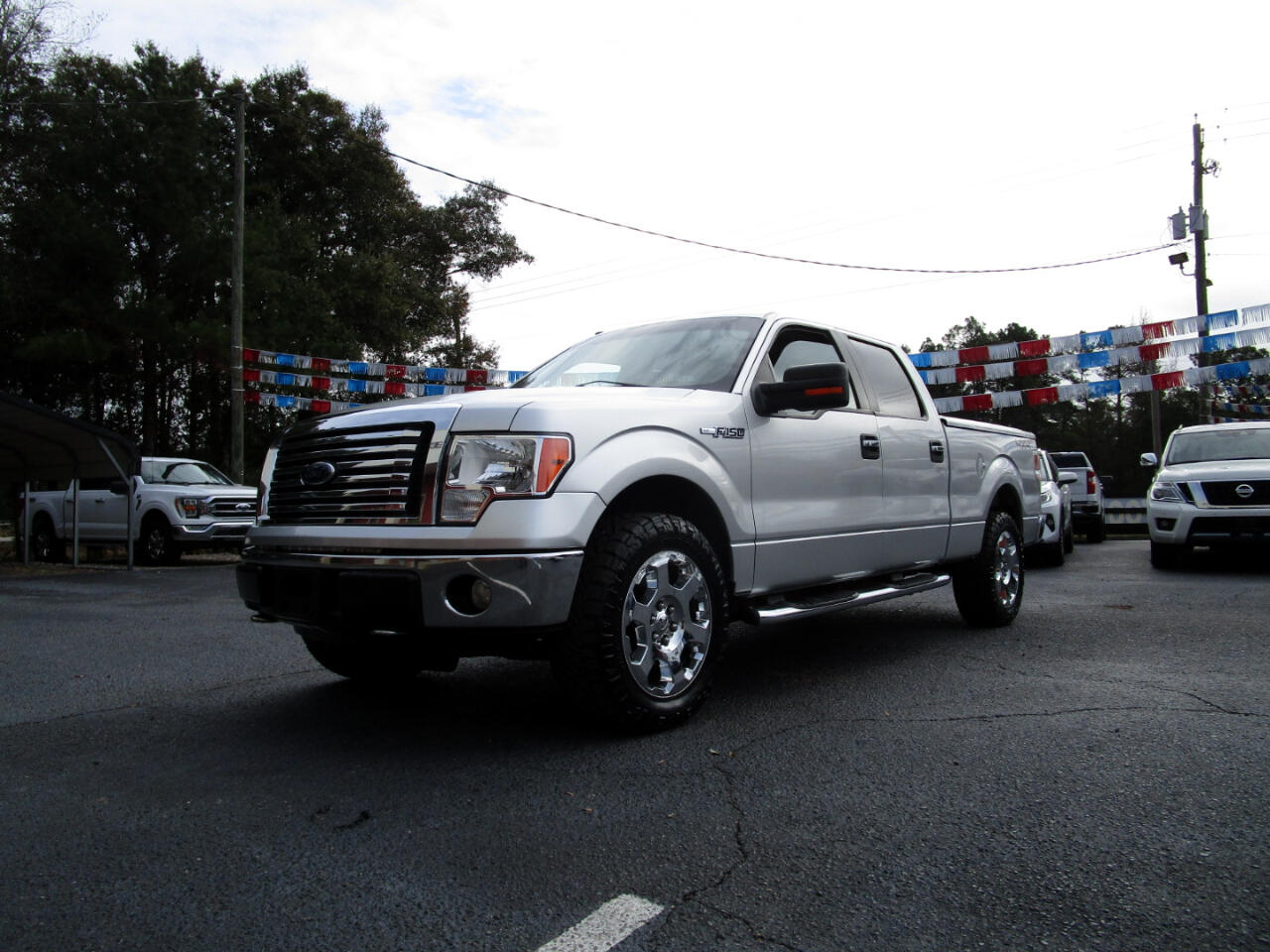 Ford F-150 4WD SuperCrew 145" XLT 2010