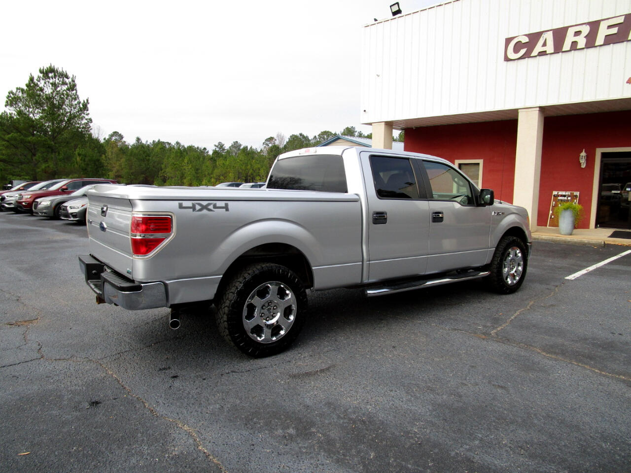 Ford F-150 4WD SuperCrew 145" XLT 2010