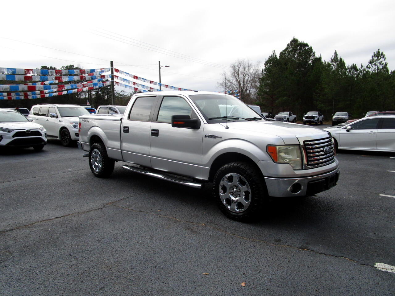Ford F-150 4WD SuperCrew 145" XLT 2010