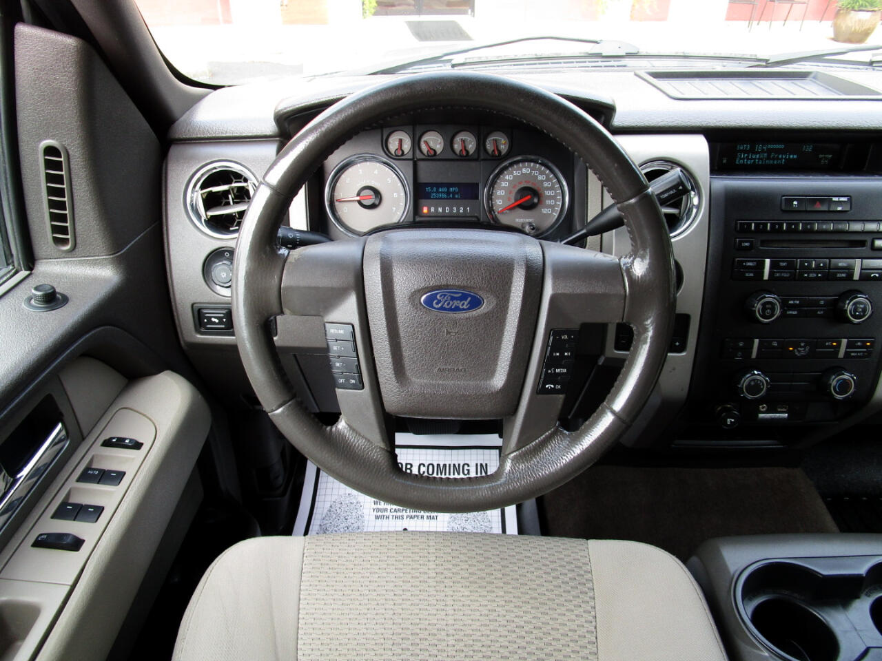 Ford F-150 4WD SuperCrew 145" XLT 2010