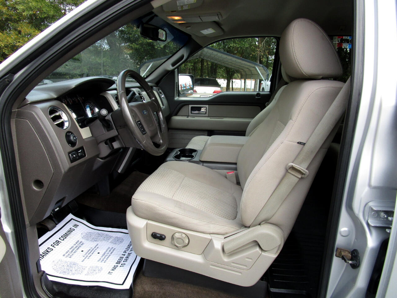 Ford F-150 4WD SuperCrew 145" XLT 2010