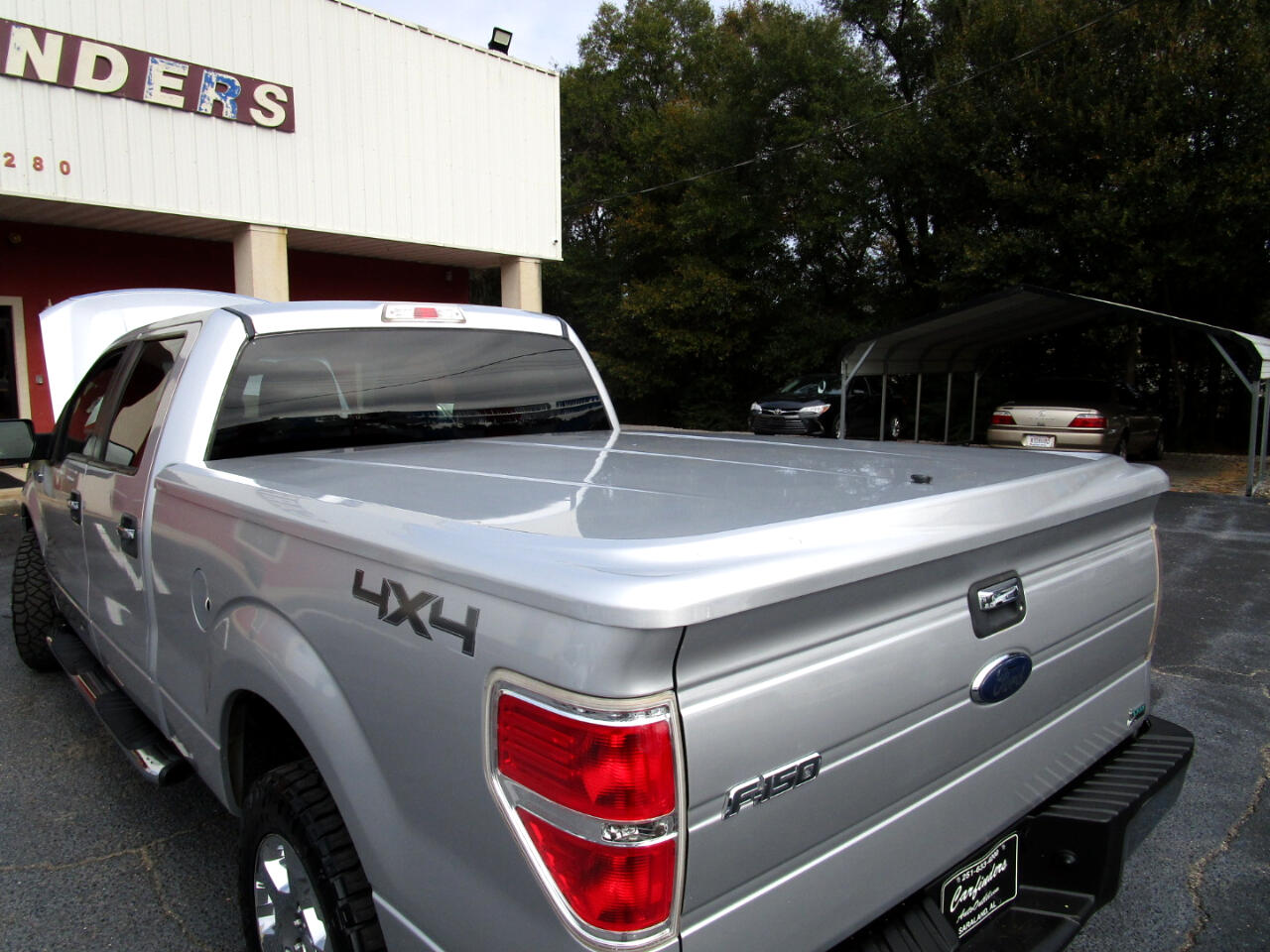 Ford F-150 4WD SuperCrew 145" XLT 2010