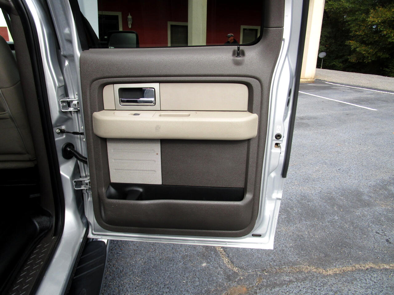 Ford F-150 4WD SuperCrew 145" XLT 2010