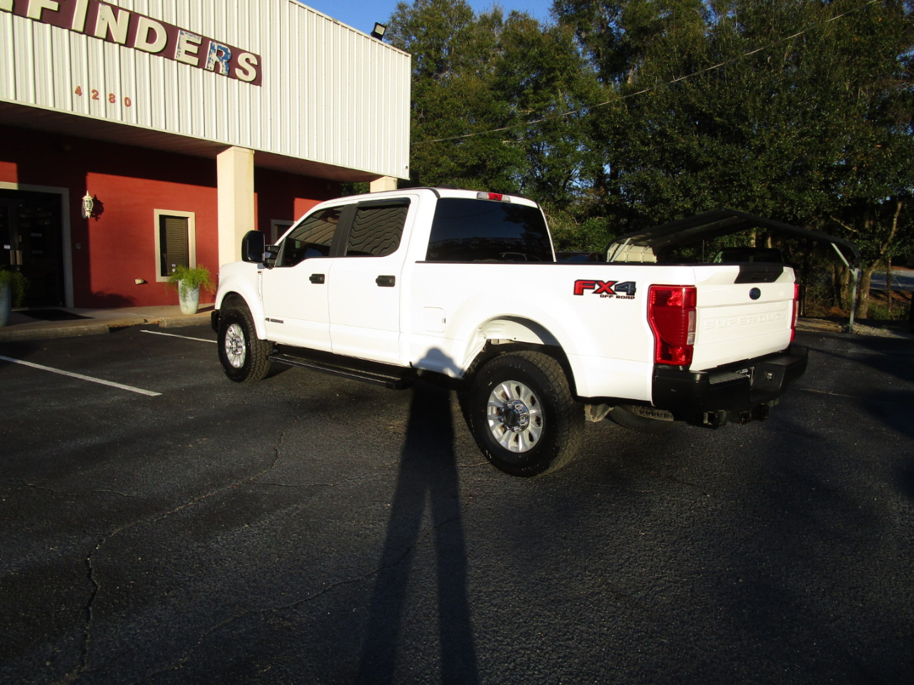 Ford Super Duty F-250 SRW XL 4WD Crew Cab 8' Box 2021