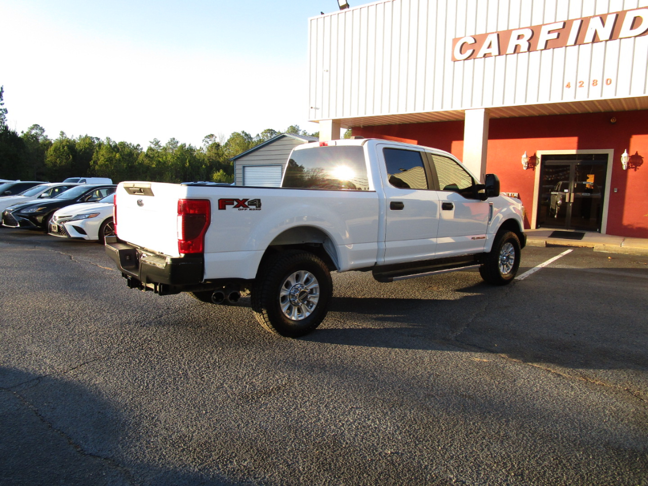 Ford Super Duty F-250 SRW XL 4WD Crew Cab 8' Box 2021