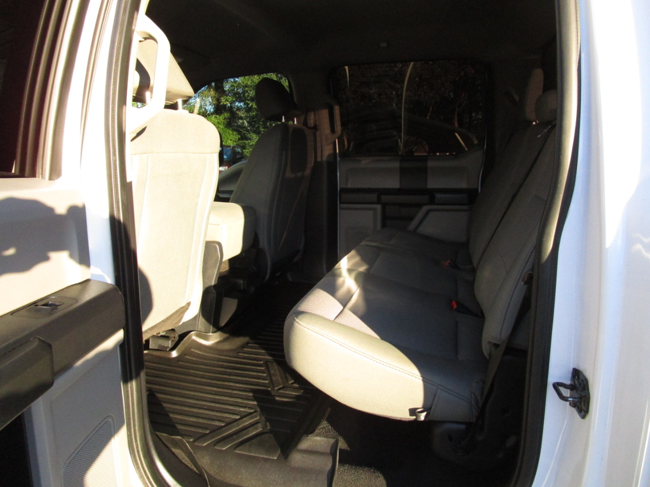 Ford Super Duty F-250 SRW XL 4WD Crew Cab 8' Box 2021