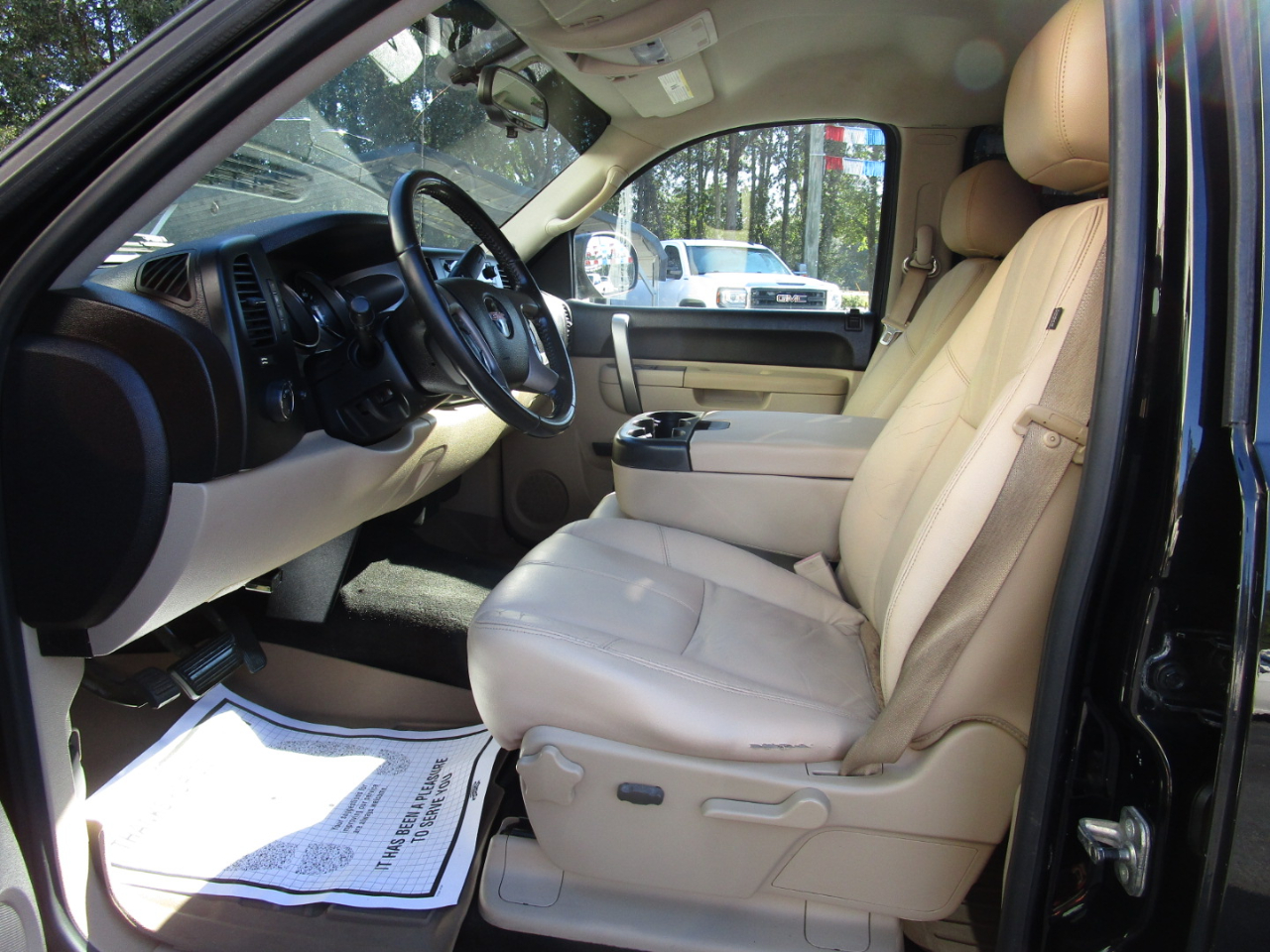 GMC Sierra 1500 4WD Crew Cab 143.5" SLE 2011