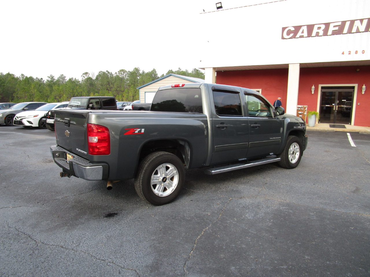 Chevrolet Silverado 1500 2WD Crew Cab 143.5" LT 2011