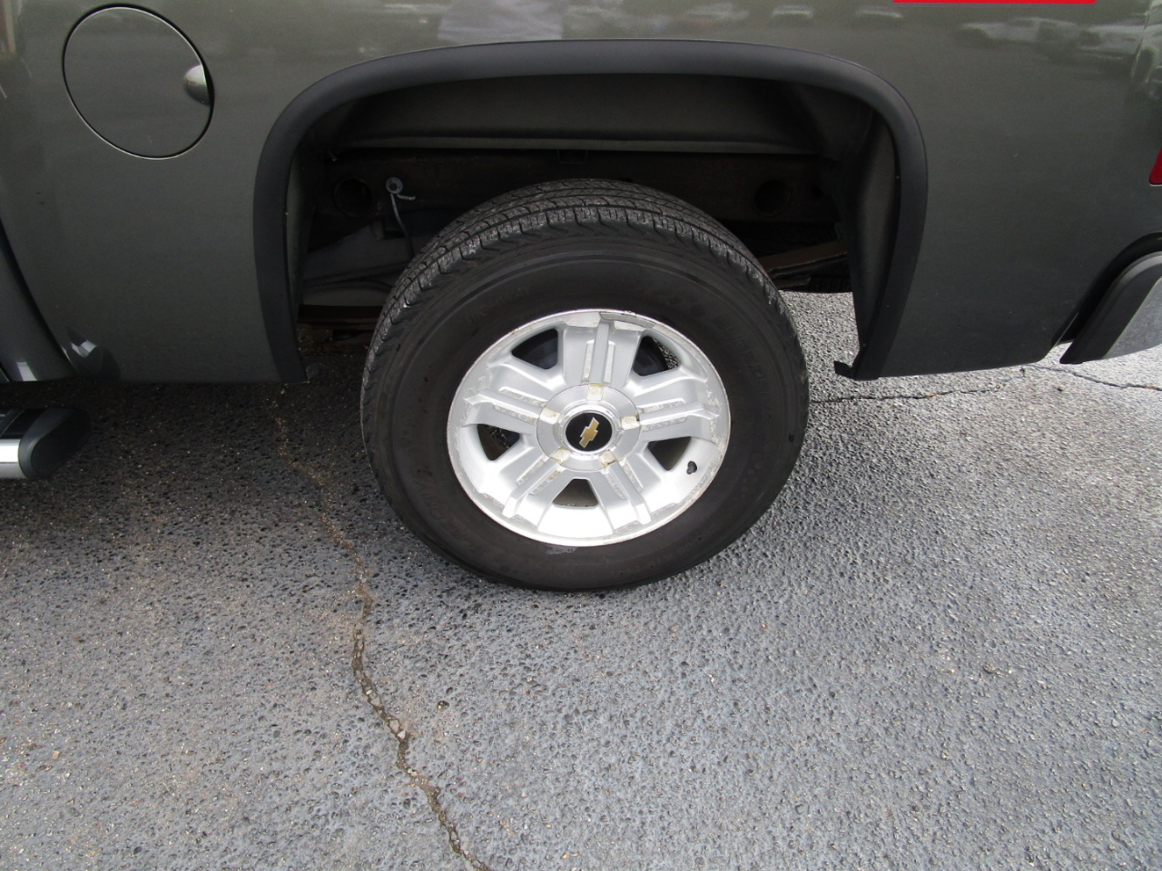 Chevrolet Silverado 1500 2WD Crew Cab 143.5" LT 2011