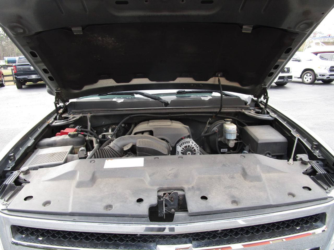 Chevrolet Silverado 1500 2WD Crew Cab 143.5" LT 2011