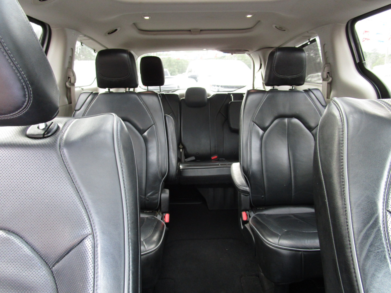 Chrysler Pacifica Limited FWD 2020