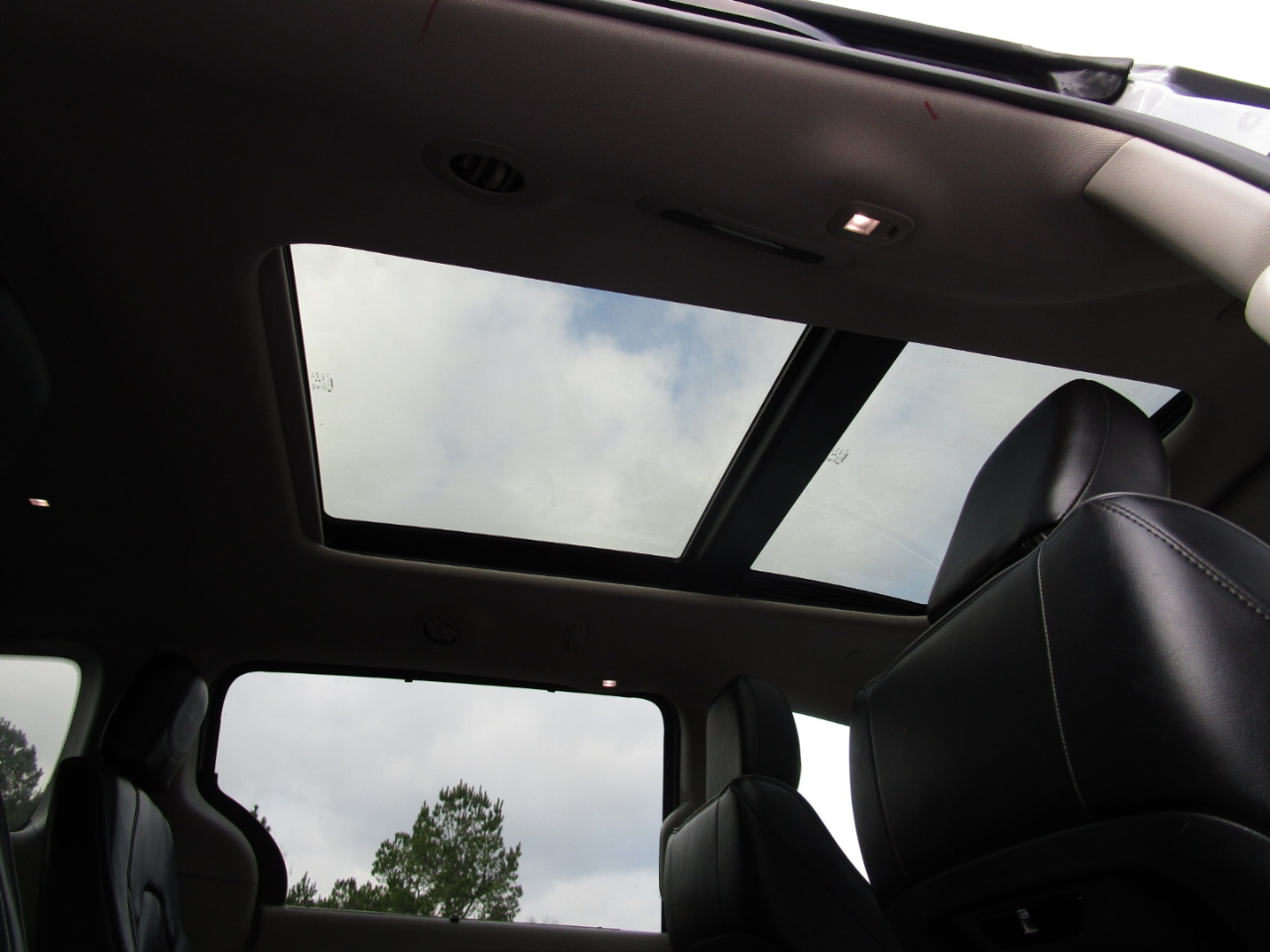 Chrysler Pacifica Limited FWD 2020