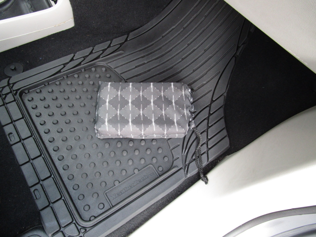 Chrysler Pacifica Limited FWD 2020