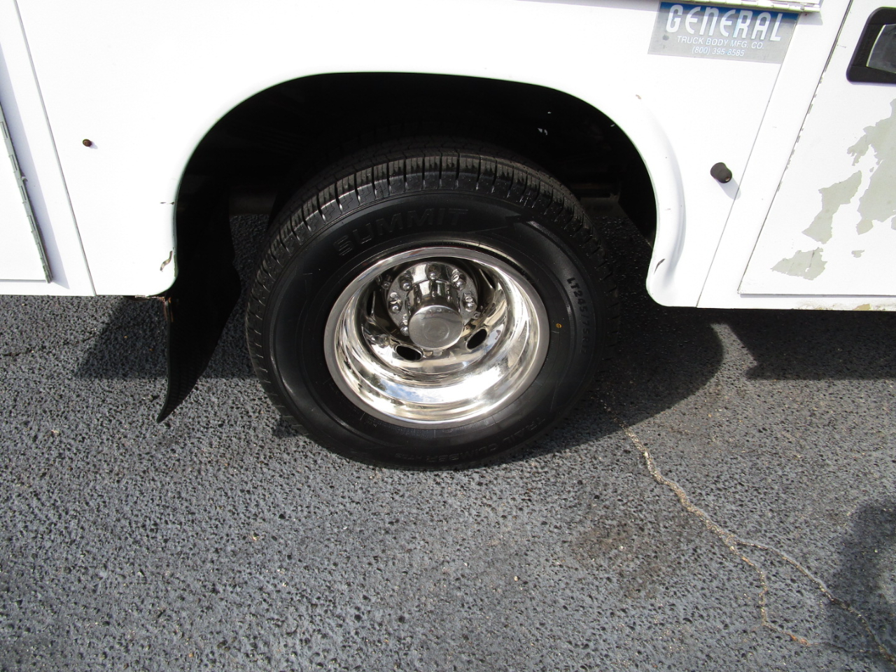 RAM 3500 4WD Crew Cab 172" WB 60" CA Tradesman 2015