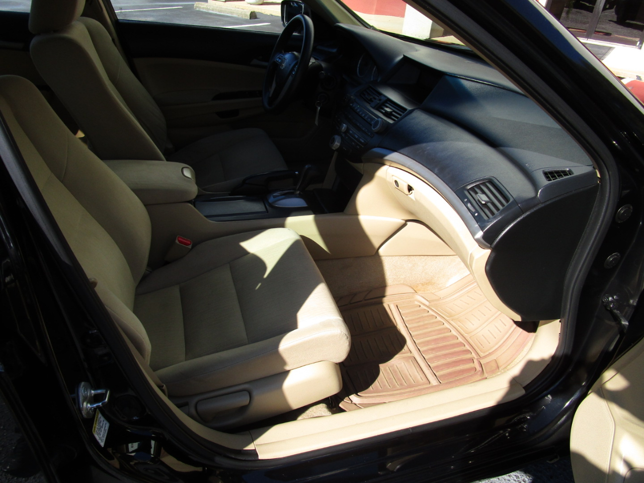 Honda Accord Sdn 4dr I4 Auto LX-P 2011