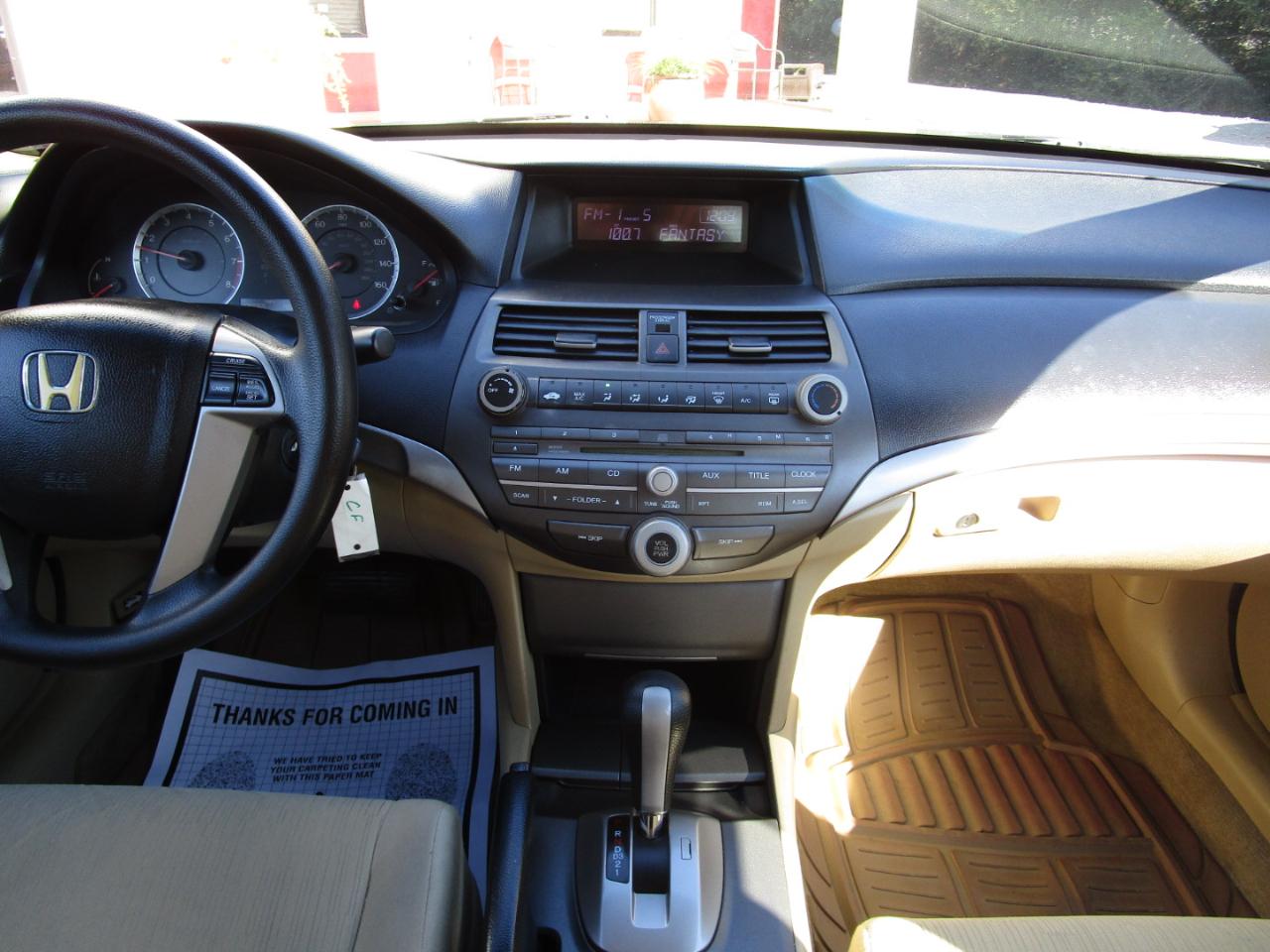 Honda Accord Sdn 4dr I4 Auto LX-P 2011