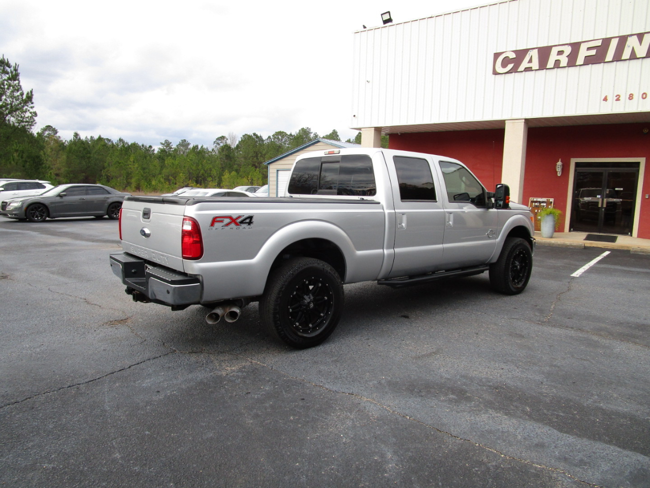 Ford Super Duty F-250 SRW 4WD Crew Cab 156" Lariat 2016