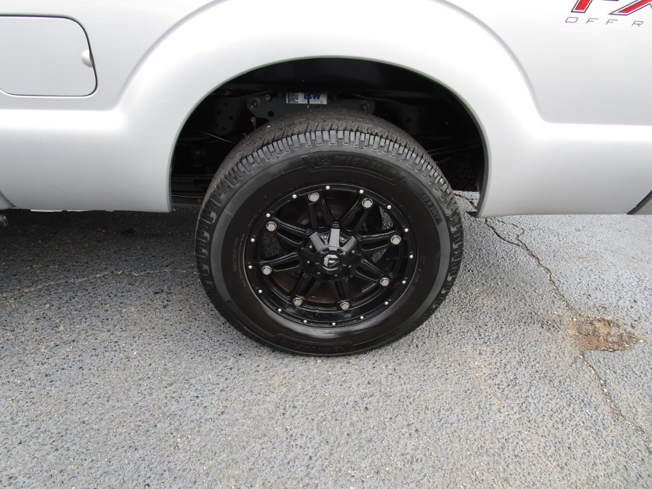 Ford Super Duty F-250 SRW 4WD Crew Cab 156" Lariat 2016