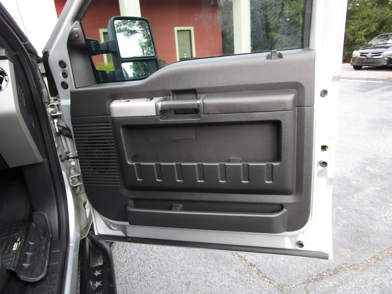 Ford Super Duty F-250 SRW 4WD Crew Cab 156" Lariat 2016