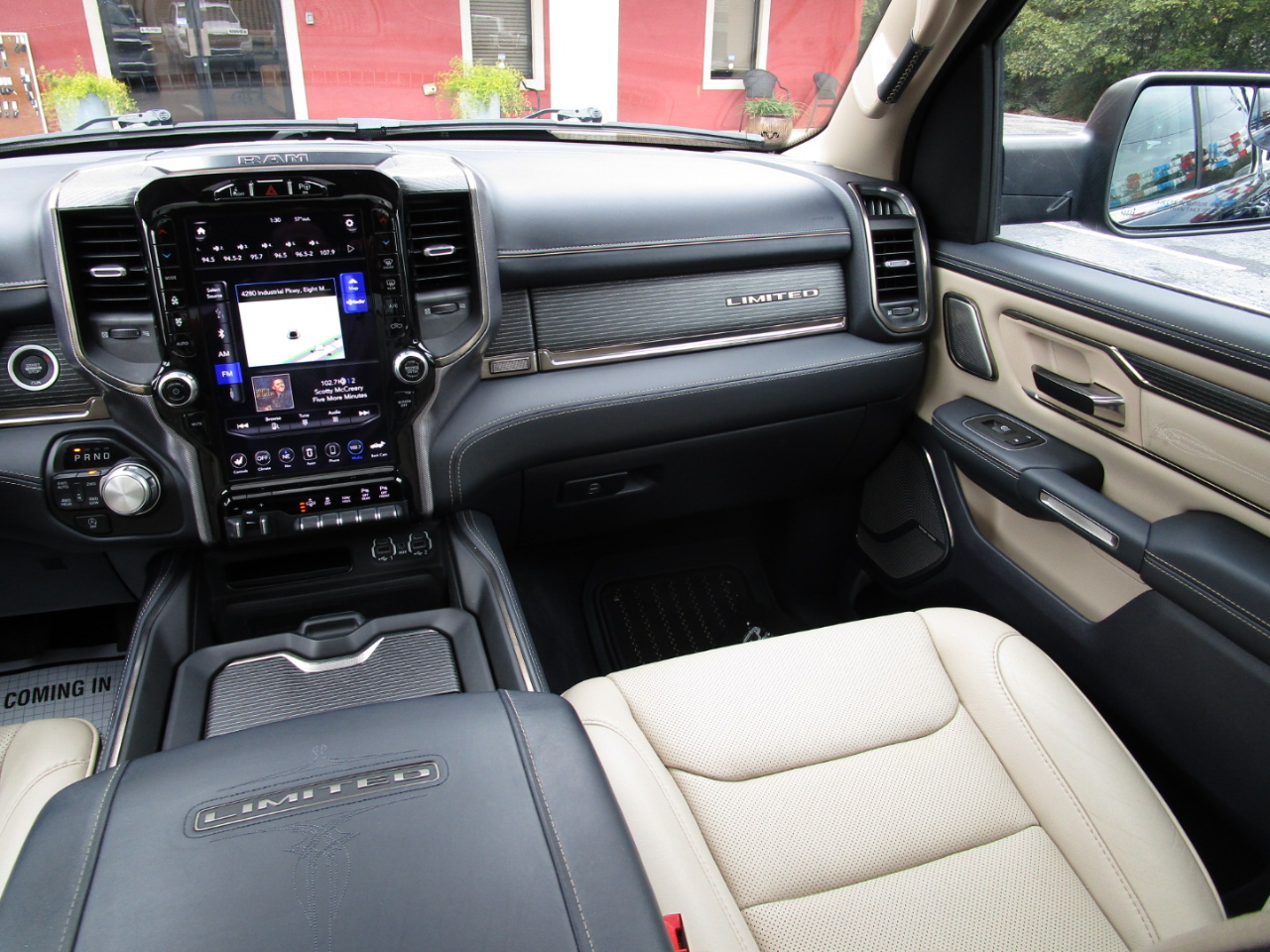 RAM 1500 Limited 4x4 Crew Cab 5'7" Box 2021