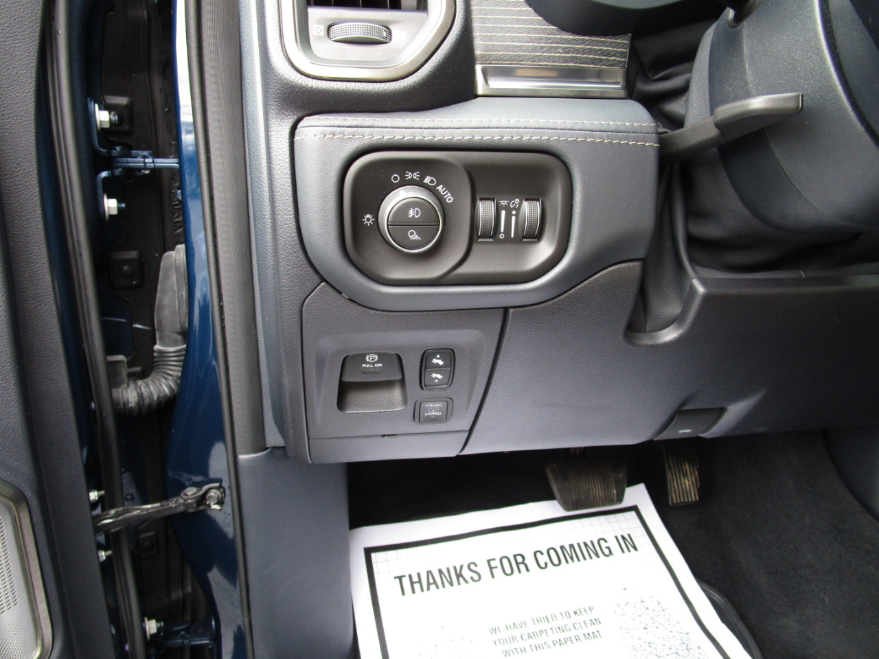 RAM 1500 Limited 4x4 Crew Cab 5'7" Box 2021