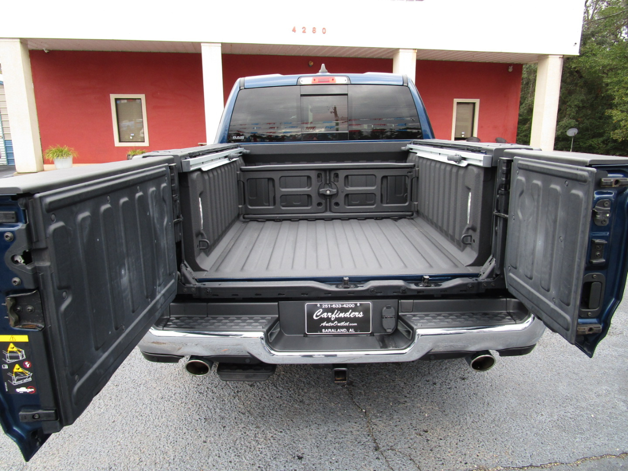 RAM 1500 Limited 4x4 Crew Cab 5'7" Box 2021