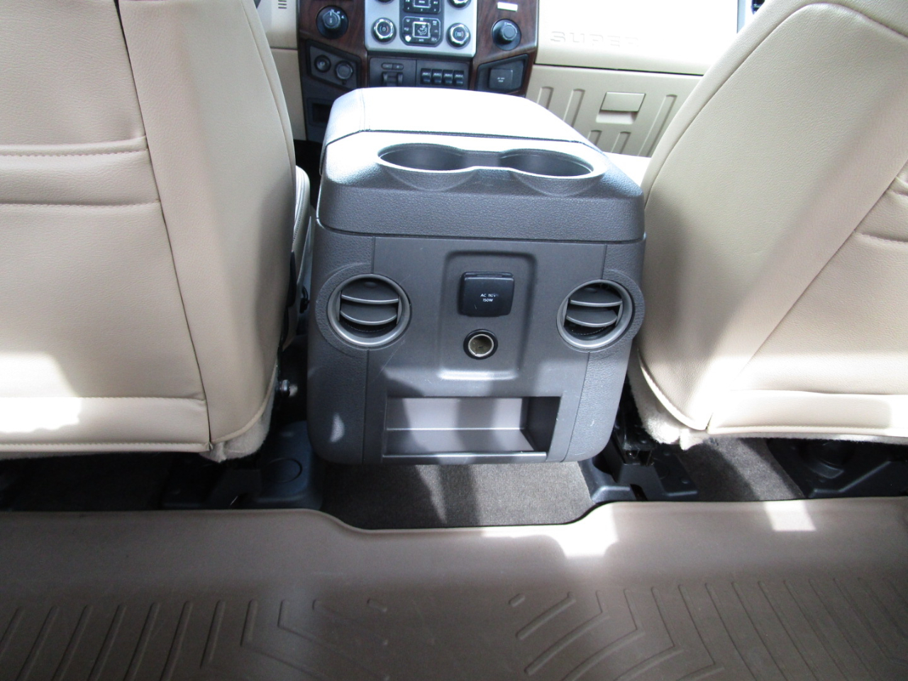 Ford Super Duty F-250 SRW 4WD Crew Cab 172" Lariat 2015