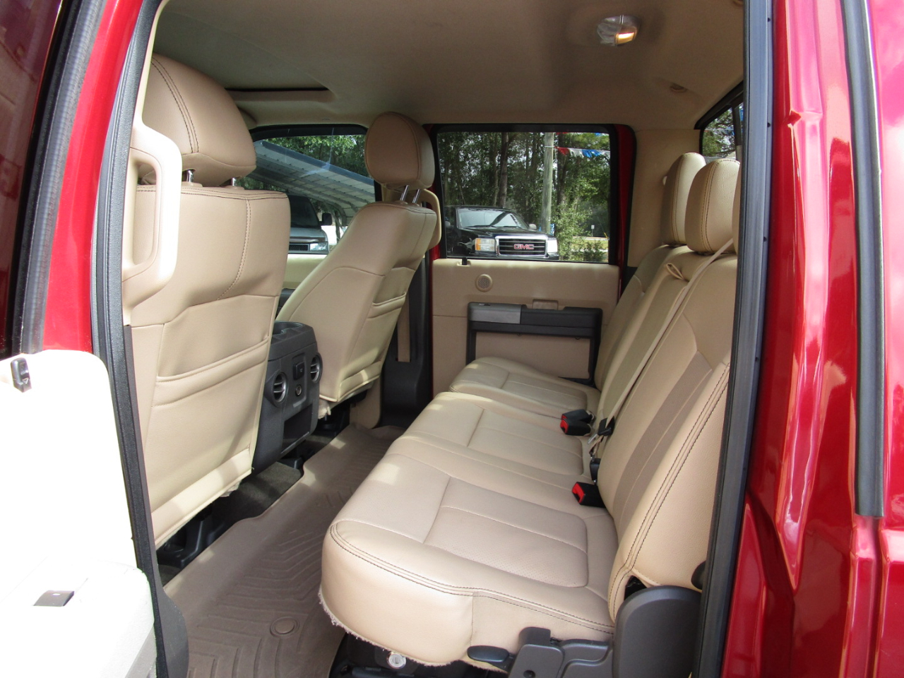 Ford Super Duty F-250 SRW 4WD Crew Cab 172" Lariat 2015