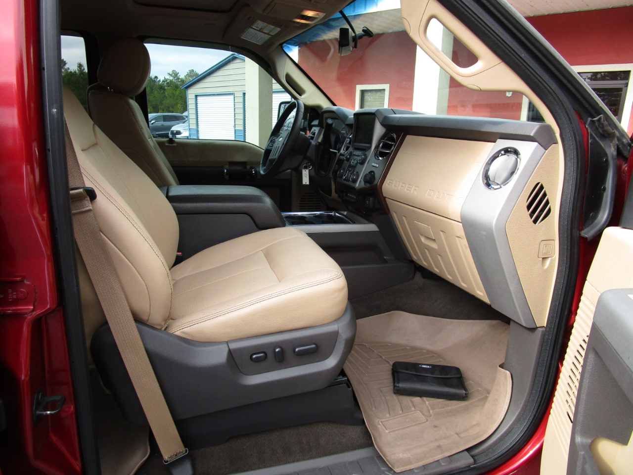 Ford Super Duty F-250 SRW 4WD Crew Cab 172" Lariat 2015