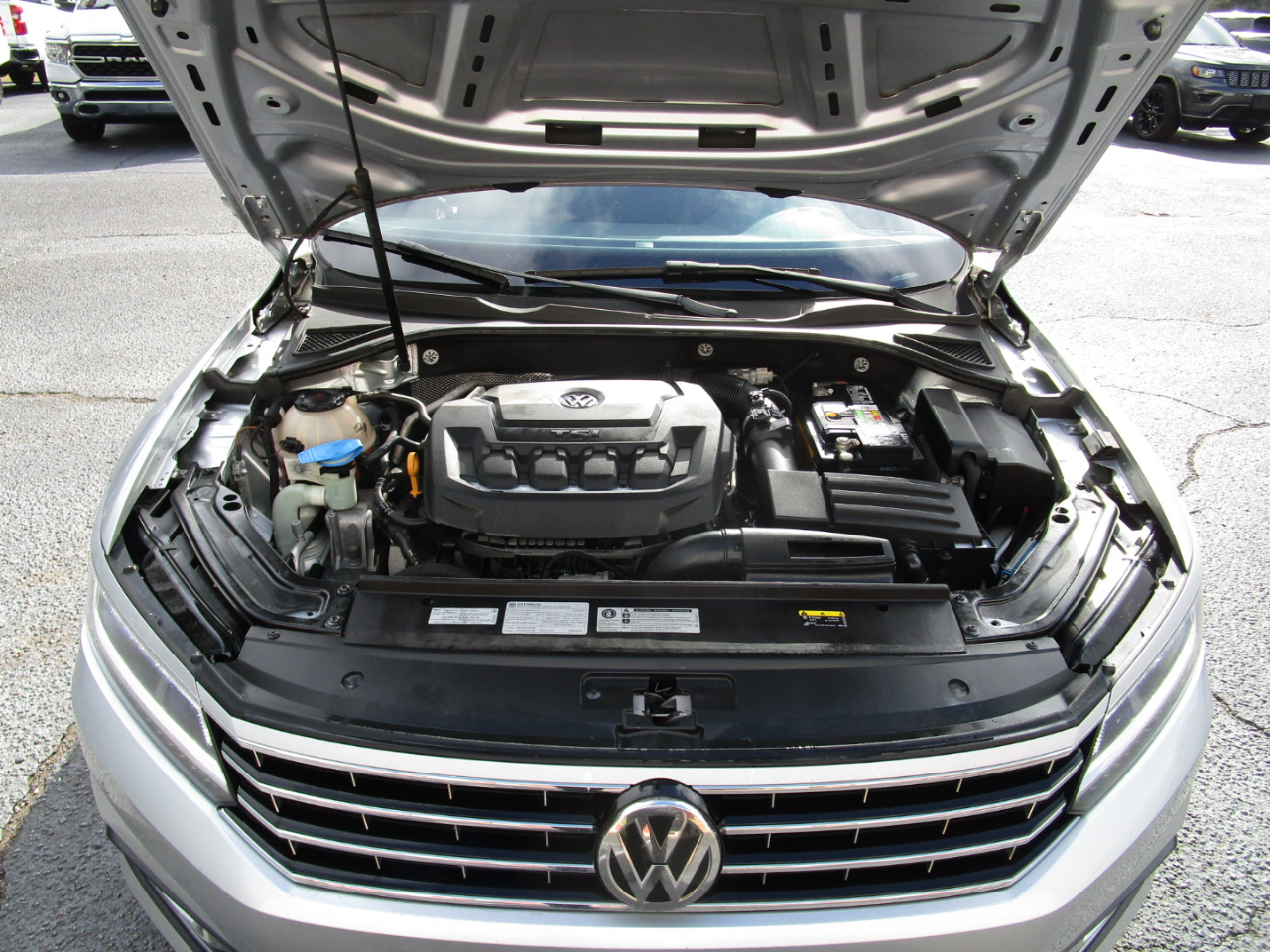 Volkswagen Passat 2.0T SE Auto 2018