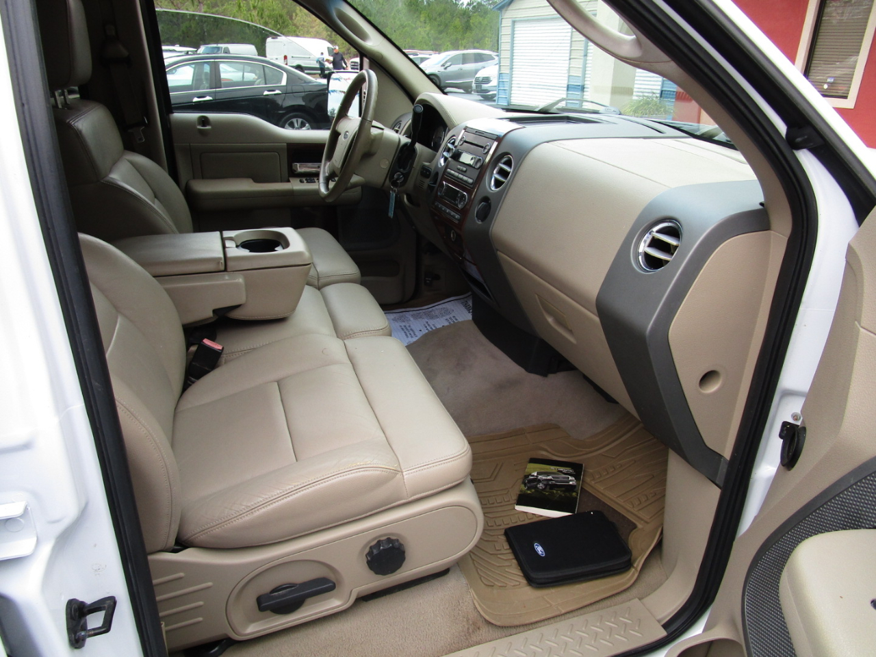 Ford F-150 2WD SuperCrew 150" Lariat 2008