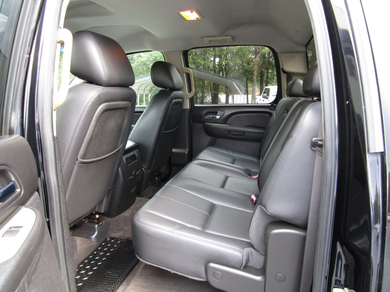 Chevrolet Silverado 2500HD 4WD Crew Cab 153.7" LTZ 2013