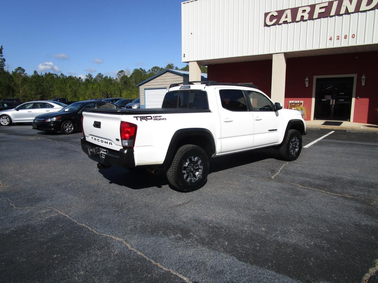 Toyota Tacoma 2WD Double Cab V6 AT TRD Off Road (Natl) 2016