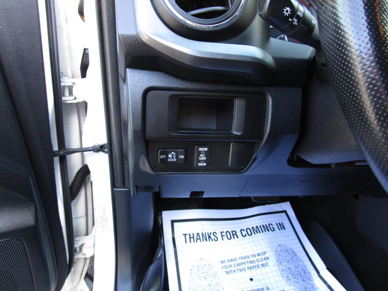 Toyota Tacoma 2WD Double Cab V6 AT TRD Off Road (Natl) 2016