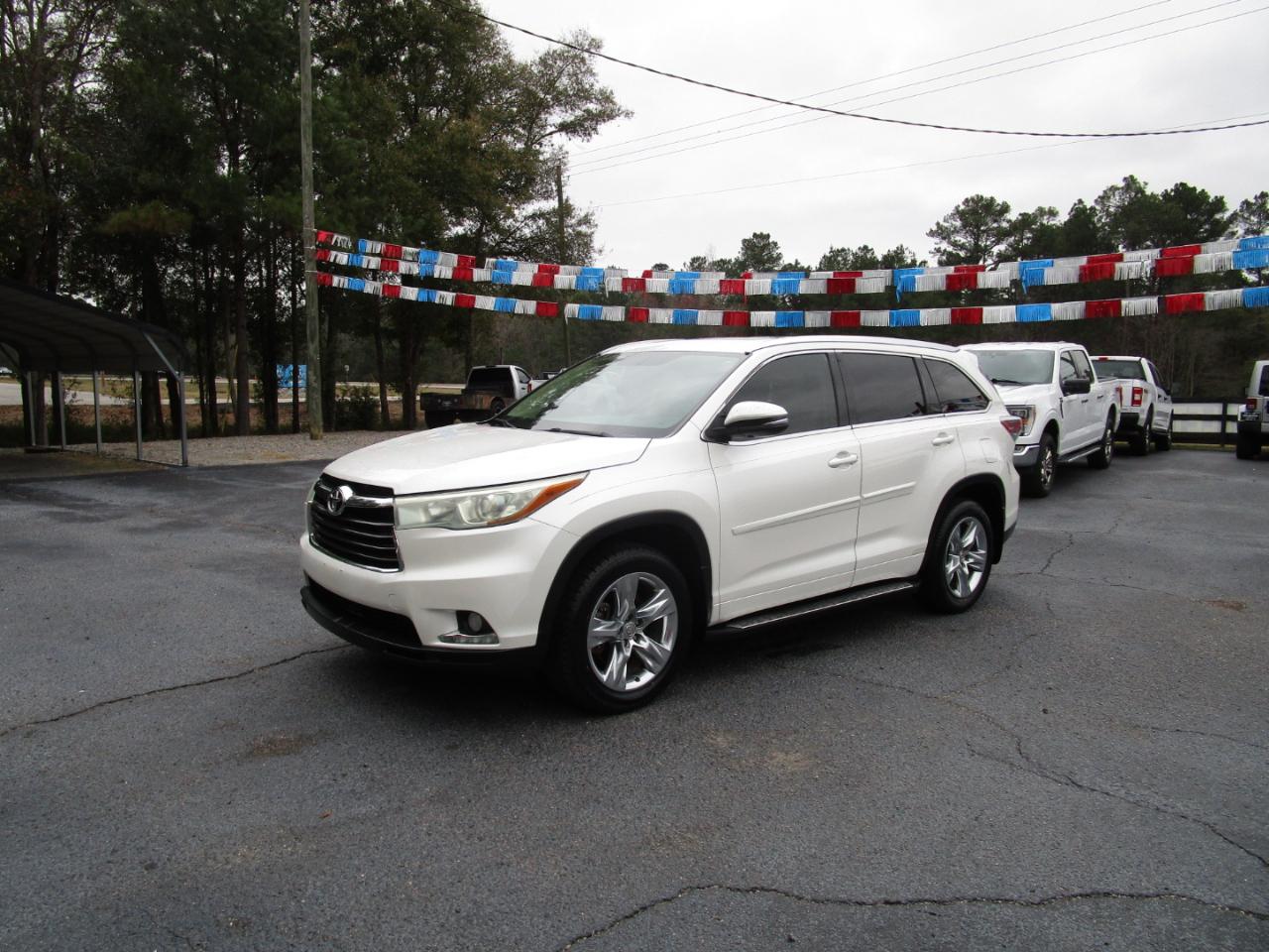 Toyota Highlander FWD 4dr V6  Limited (Natl) 2014