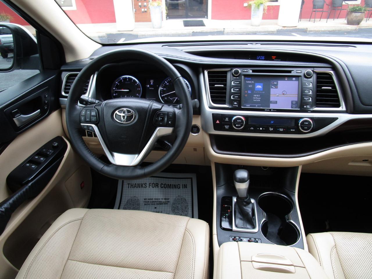 Toyota Highlander FWD 4dr V6  Limited (Natl) 2014