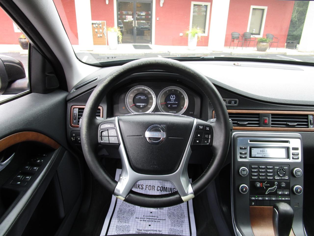 Volvo S80 4dr Sdn 3.2L FWD 2011