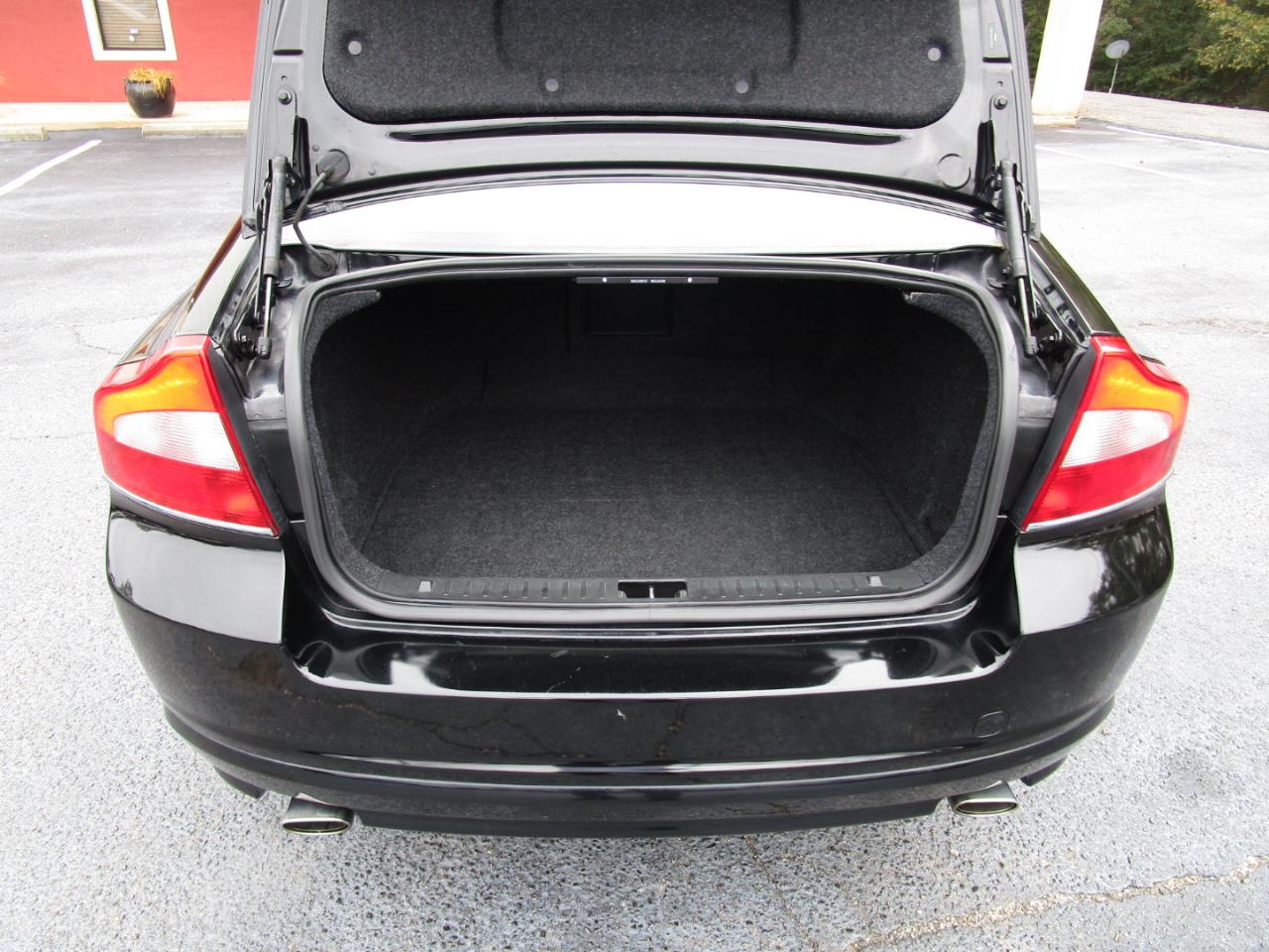 Volvo S80 4dr Sdn 3.2L FWD 2011